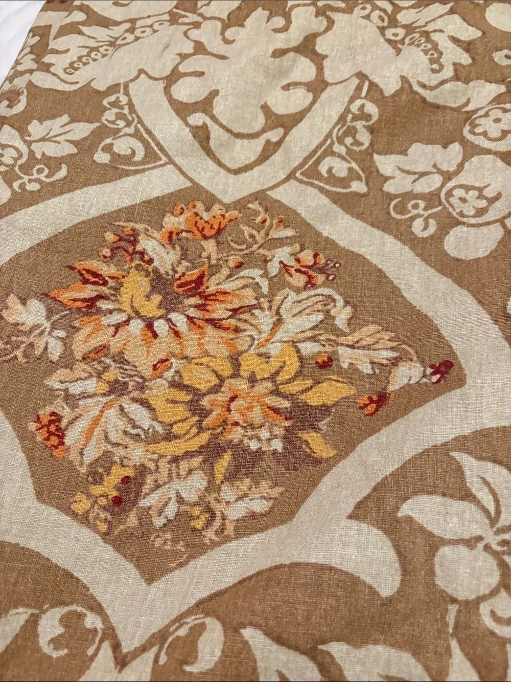 Pottery Barn Camilla King Duvet Cover—Linen/Cotton Blend—3 Shams—New Condition